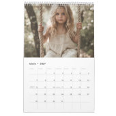 Minimalist Family Photo Personalized Wall  Kalender (Mär 2027)