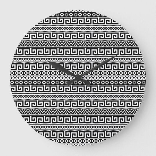 Minimalist Geometric Maze Lines Black White Große Wanduhr (Vorderseite)