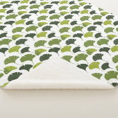 Minimalist Ginkgo Leaf Pattern – Nature-Inspired Sherpadecke (3/4)