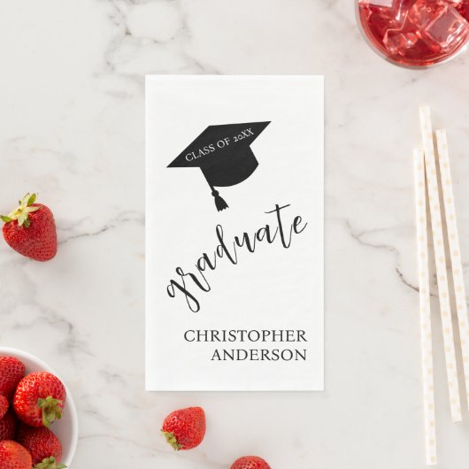 Minimalist Grad Cap Black & White Graduation Serviette (Beispiel)