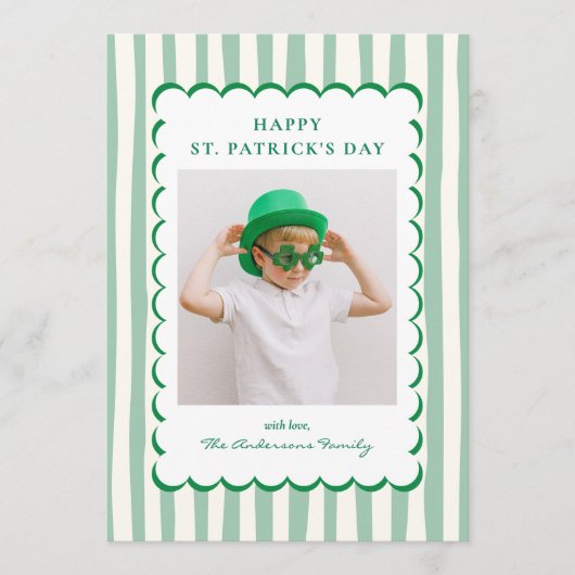 Minimalist Green Stripes St. Patrick's Day Photo Feiertagskarte (Vorderseite)