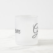 Minimalist Groom Frosted Glass Mug Mattglastasse (Mittel)