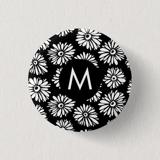 Minimalist Groovy Black and White Daisy Monogram Button (Vorderseite)