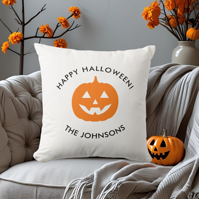 Minimalist Halloween Pumpkin – Personalized Family Kissen (Von Creator hochgeladen)