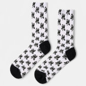 Minimalist Haselnuss – Botanisches Design mit Tint Socken (Linkes Detail)