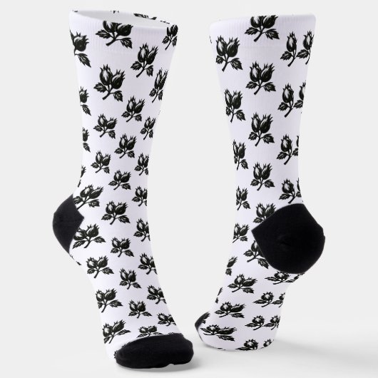 Minimalist Haselnuss – Botanisches Design mit Tint Socken (Gewinkelt)