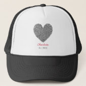 Minimalist Heart Fingerprint Personalized Name Truckerkappe (Vorderseite)