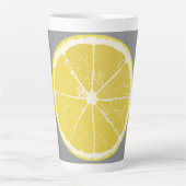 Minimalist Lemon Slice on Grey Latte Mug Milchtasse (Vorderseite)