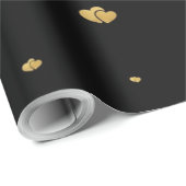Minimalist Luxury Interlocking Gold Hearts on Blac Geschenkpapier (Rolleneckpunkt)