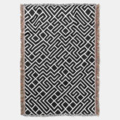 Minimalist Maze Fill Black Pattern Decke (Vorderseite Vertikal)