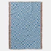 Minimalist Maze Fill Blue Pattern Decke (Vorderseite Vertikal)