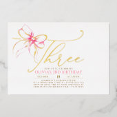 Minimalist Modern Elegant Pink Bow 3rd Birthday Folieneinladung (Vorderseite)