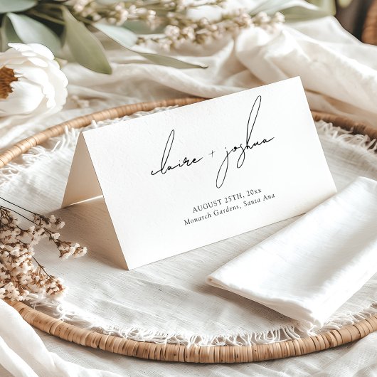 Minimalist Modern & Whimsical Script Platzkarte