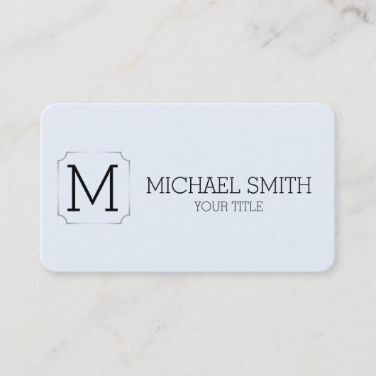 Minimalist Monogram Alice Blue Background Visitenkarte (Vorderseite)