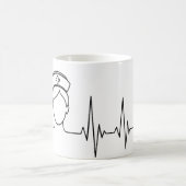 Minimalist Nurse Heartbeat Line Art Mug Kaffeetasse (Mittel)