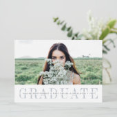 Minimalist Photo Graduation Announcement & Invite Einladung (Stehend Vorderseite)