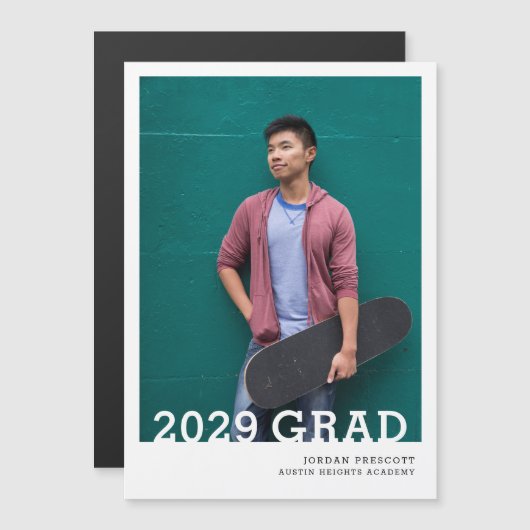 Minimalist Photo Overlay Graduation Announcement Magnetkarte (Vorne/Hinten)