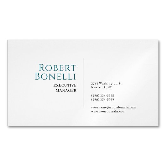 Minimalist Plain Blue & White Modern  Magnetische Visitenkarte (Vorderseite)