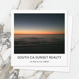 Minimalist Real Estate Agent Sunset Photo Template Quadratische Visitenkarte
