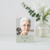 Minimalist Sage Green Funeral Prayer Card Visitenkarte (Stehend Vorderseite)