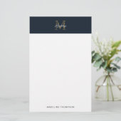 Minimalist Script Metallic Navy Blue Gold Monogram Briefpapier (Stehend Vorderseite)
