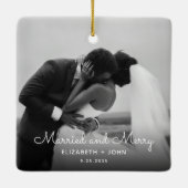 Minimalist Script Photo Black and White Married Keramikornament (Rückseite)