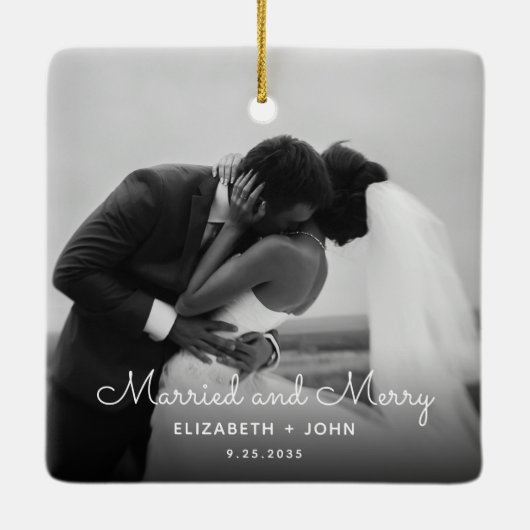 Minimalist Script Photo Black and White Married Keramikornament (Rückseite)