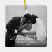 Minimalist Script Photo Black and White Married Keramikornament (Vorderseite)