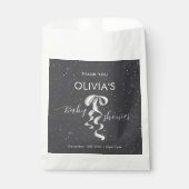 Minimalist Silver Bow Winter Snow Baby Shower Geschenktütchen (Vorderseite)