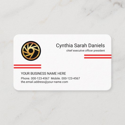 Minimalist Simple Red Lines CEO Founder Visitenkarte (Vorderseite)