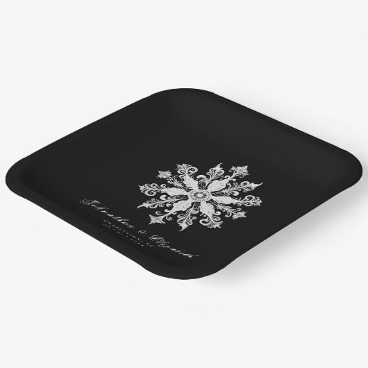 Minimalist Snowflake Wedding | Black Pappteller (Gewinkelt)