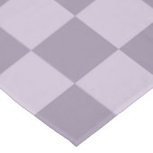 Minimalist Soft Lavender Checkerboard Pattern  Tischdecke (Schrägansicht)