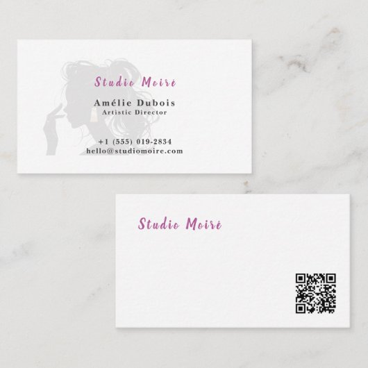 Minimalist Subtle Luxury Salon QR Code Visitenkarte (Vorne/Hinten)