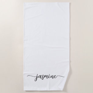 Minimalist Weißes Monogramm Name Riesige Schrift Strandtuch