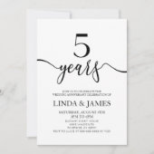 Minimalist White Black 5th Wedding Anniversary Einladung (Vorderseite)