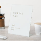 Minimalist White Gold Coffee Bar Wedding Sign Sockelschild (In SItu)