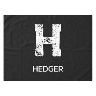 MINIMALIST WHITE ONE LETTER MONOGRAM NAME BLACK  TISCHDECKE