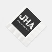 MINIMALIST WHITE THREE LETTER MONOGRAM NAME BLACK SERVIETTE (Ecke)