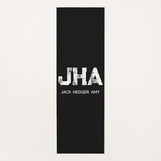 MINIMALIST WHITE THREE LETTER MONOGRAM NAME BLACK YOGAMATTE (Vorderseite)