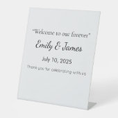 Minimalist White Welcome Sign Template Sockelschild (Vorderseite)