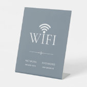Minimalist Wifi Network Password Sign Muted Blue Sockelschild (Vorderseite)