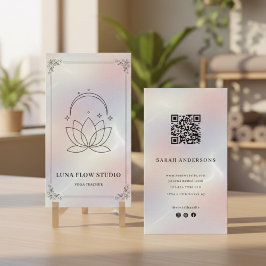 Minimalist Yoga Studio with QR Code | Holographic  Visitenkarte
