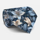 Minimalistic Birthday Gifts For Boyfriend Lilies Krawatte (Gerollt)