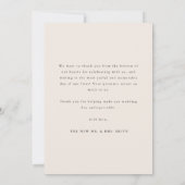 Minimalistic Modern Beige Script Wedding Photo Dankeskarte (Rückseite)