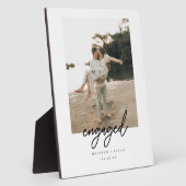 Minimalistic Script "Engaged" Couple Photo Fotoplatte (Seite)