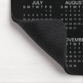 Minimalistisch 2022 Kalender Schwarz/Weiß Mousepad (Ecke)