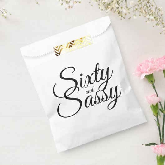 Minimalistisch 60 und Sassy 60. Schwarz-weiß Geschenktütchen (Versiegelt)