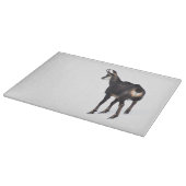 Minimalistisch Alpinistisches Gämse Bergziege auf Schneidebrett (Ecke)