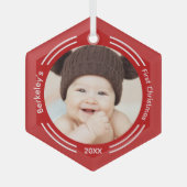 Minimalistisch Baby Foto Red First Christmas Ornament Aus Glas (Vorderseite)