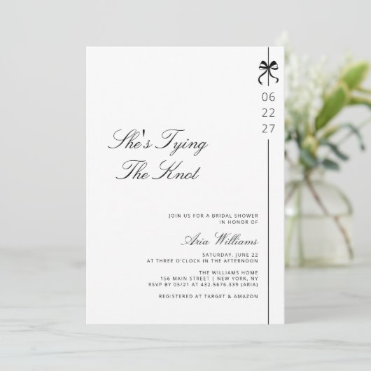 Minimalistisch bindet sie das Brautparty des Knote Einladung (Stehend Vorderseite)